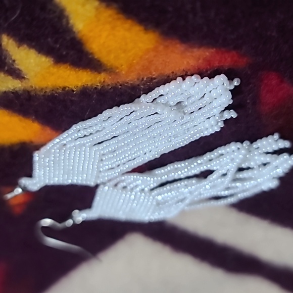 Beautiful beaded earrings!! - Picture 2 of 3